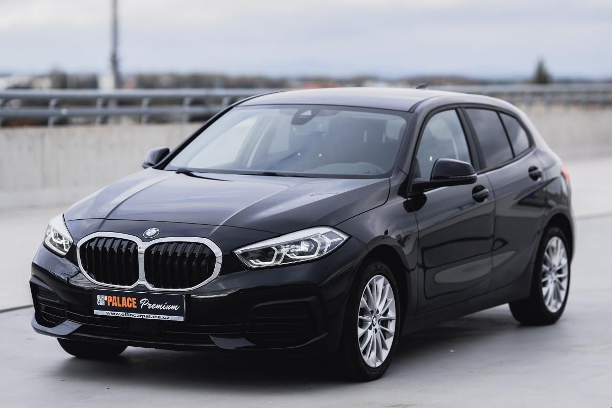 BMW Řada 1, 116d Hatchback - fotka 2