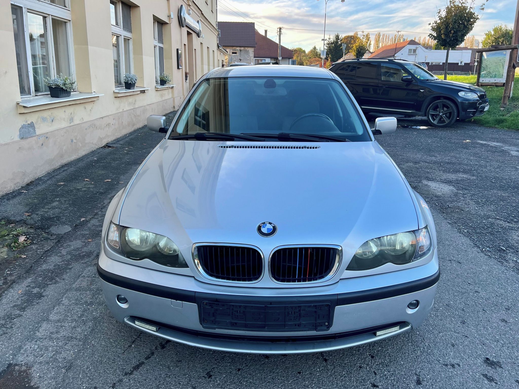BMW Řada 3, e46 320i 105kW facelift. - fotka 4