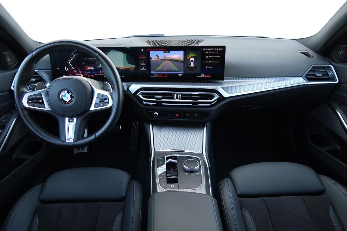 BMW Řada 3, 320d xDrive Touring - fotka 4