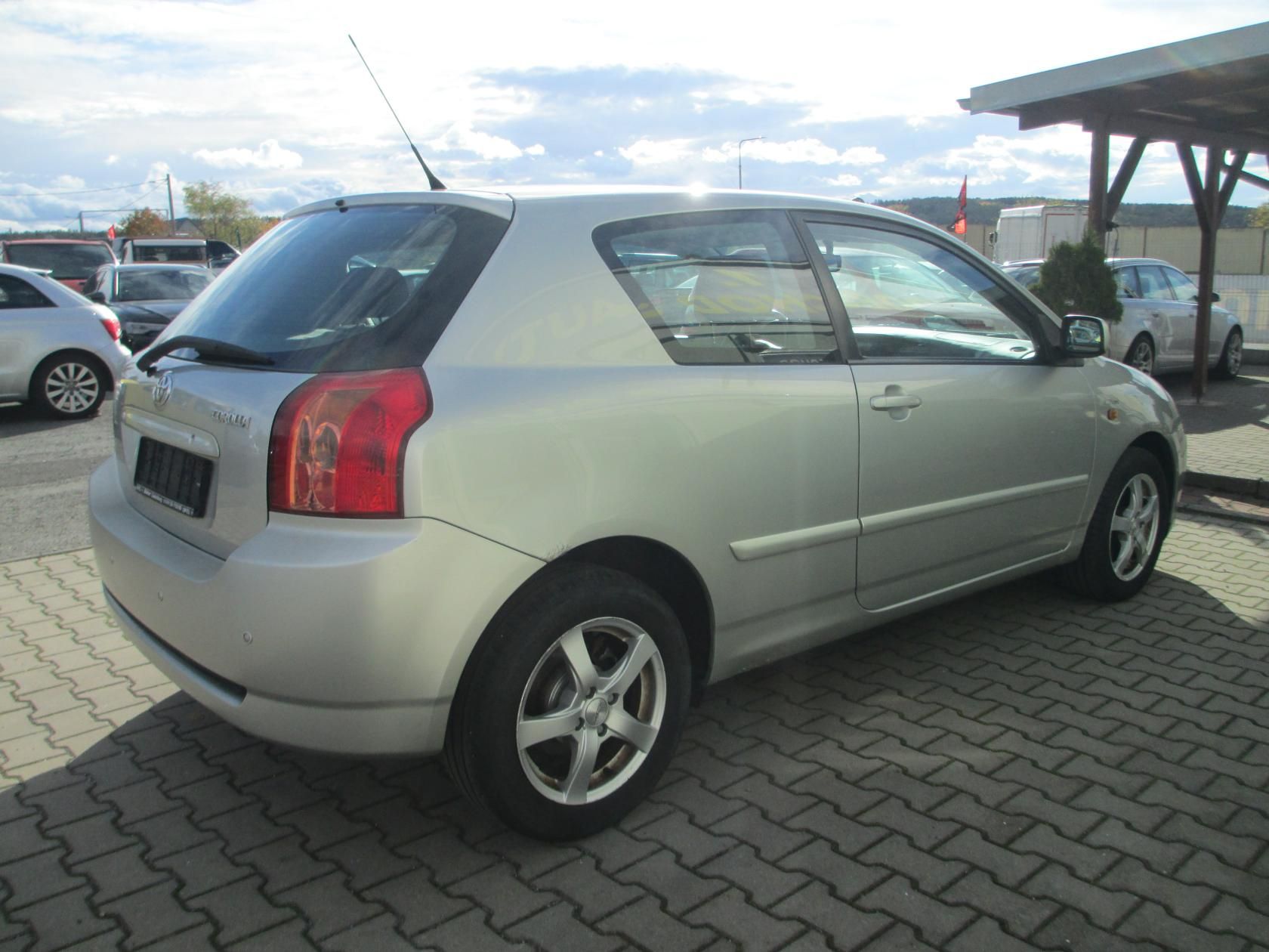 Toyota Corolla, 1.4 VVT-i, 71kW, Edition - fotka 5