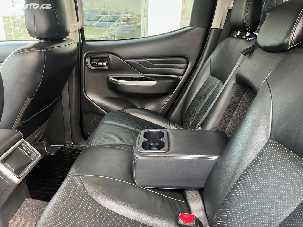 Mitsubishi L200, fotka 11