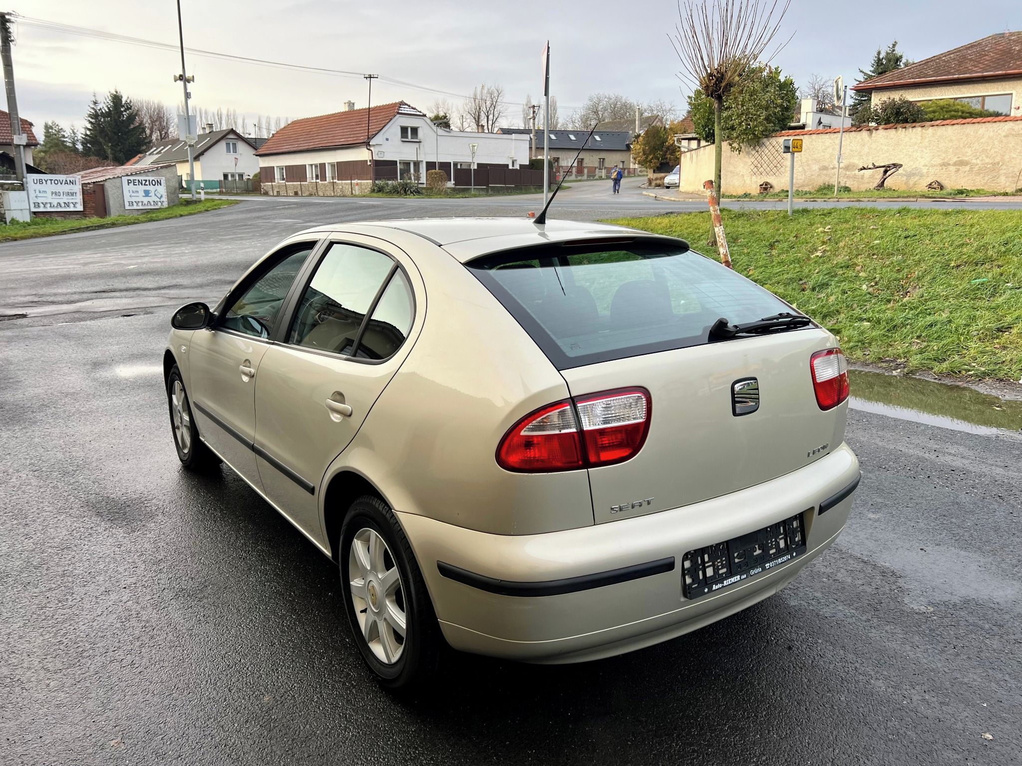 Seat Leon, 1.6i 16V. 77kW Klima. - fotka 6