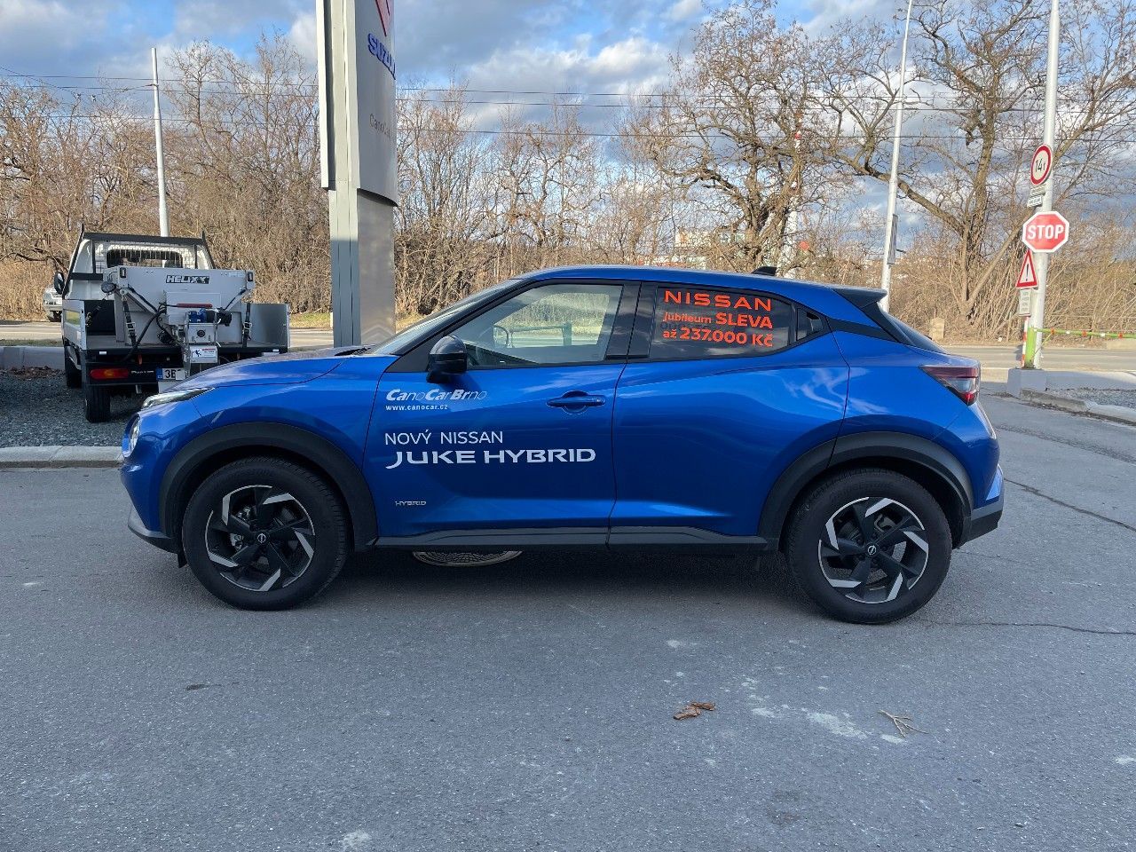 Nissan Juke, N-Connecta 1,6 HEV - fotka 4