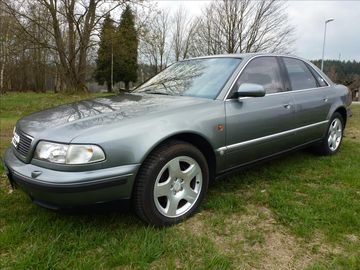 4,2 V8 Quattro 4x4 AUTOMAT