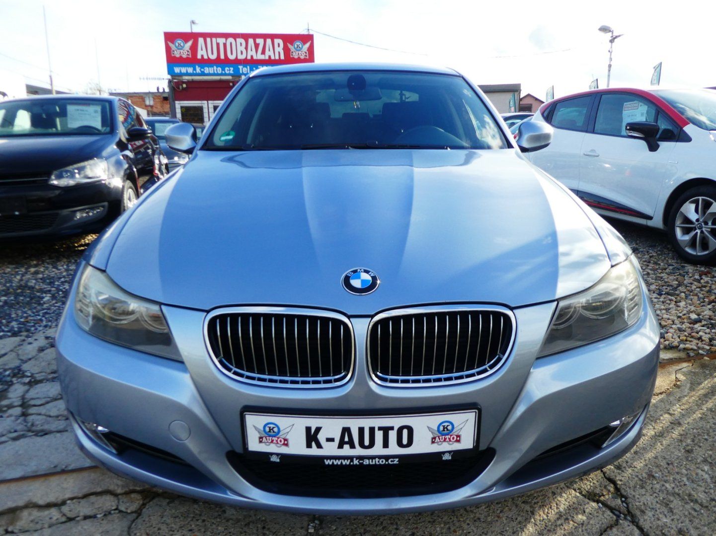 BMW Řada 3, 318i 105kW *Alu*PDC*Servis* - fotka 2
