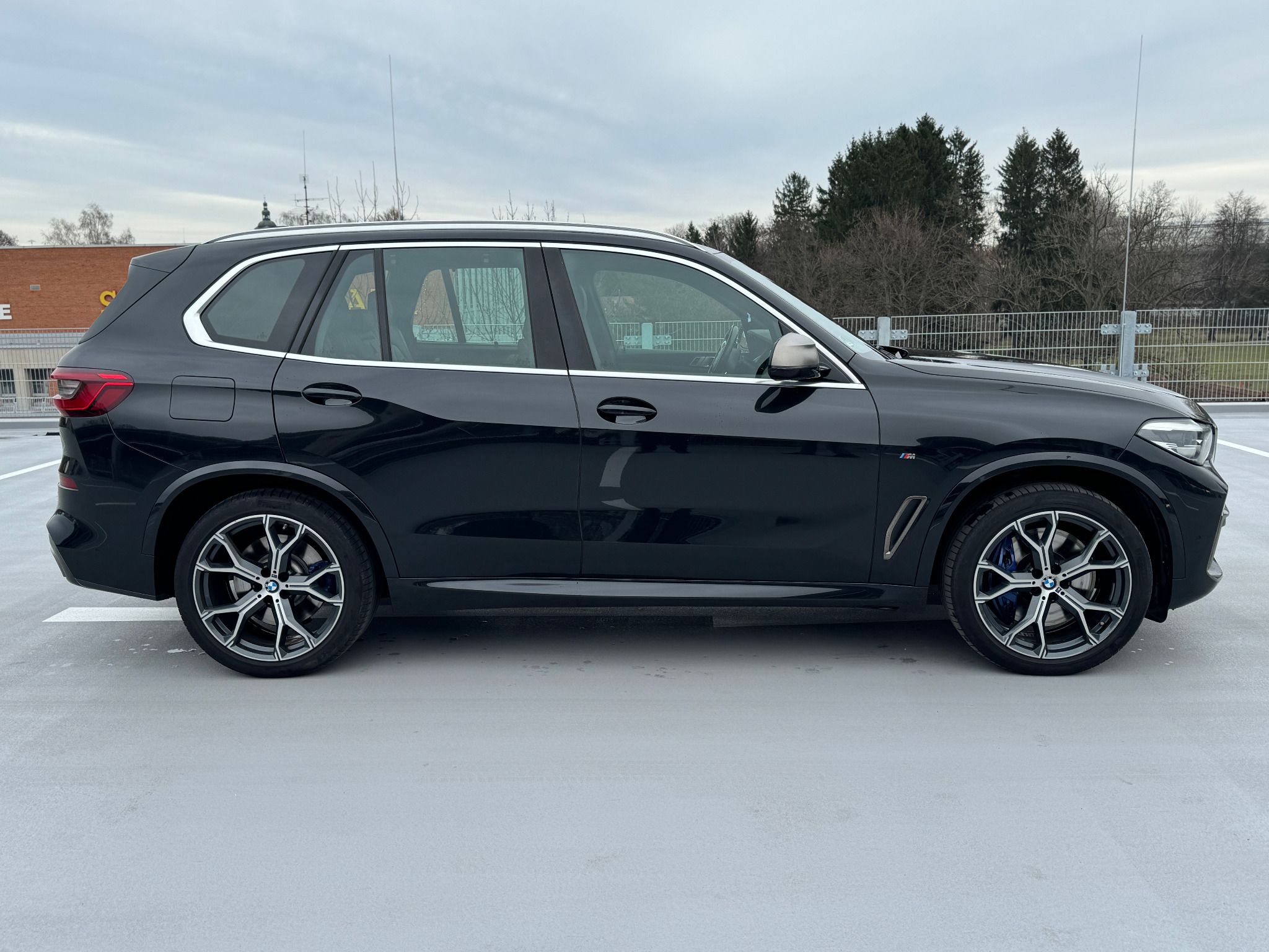 BMW X5, M50d - vzduch, tažné, DPH - fotka 5