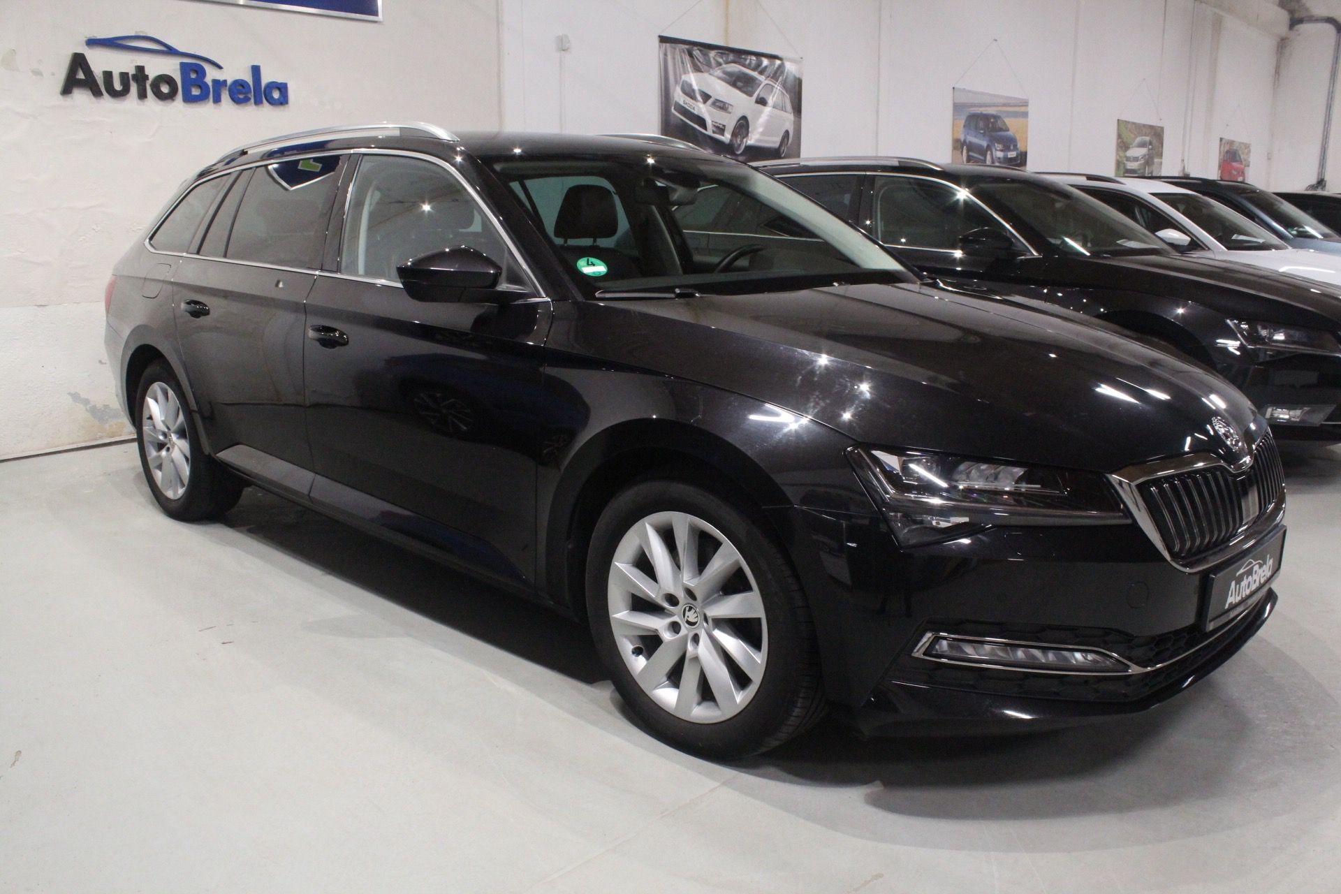 Škoda Superb, 2.0TDI DSG 4x4 Facelift STYLE+ - fotka 3