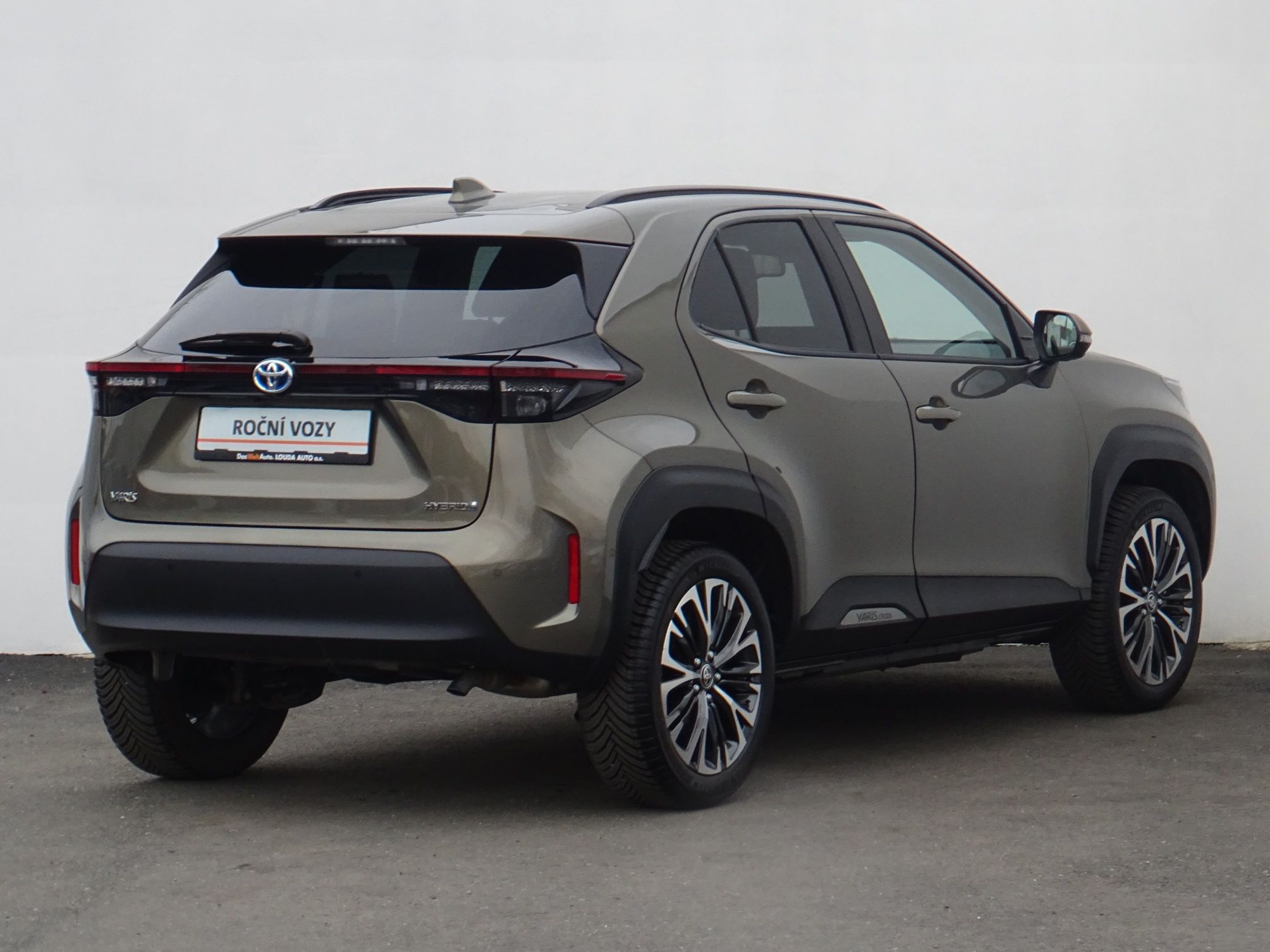 Toyota Yaris, Cross 1.5 hybrid 68 kW - fotka 2