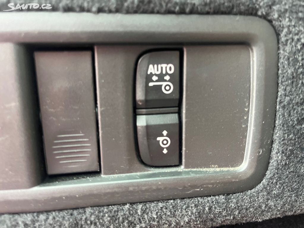 BMW X5, fotka 26