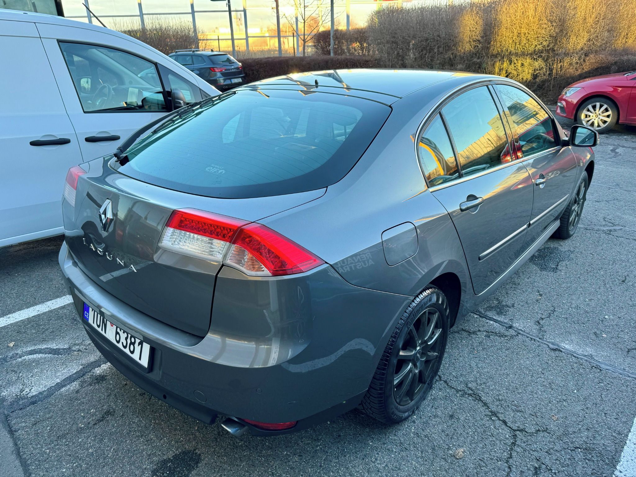 Renault Laguna, 2,0i AUTOMAT ALCANTARA XENONY - fotka 5
