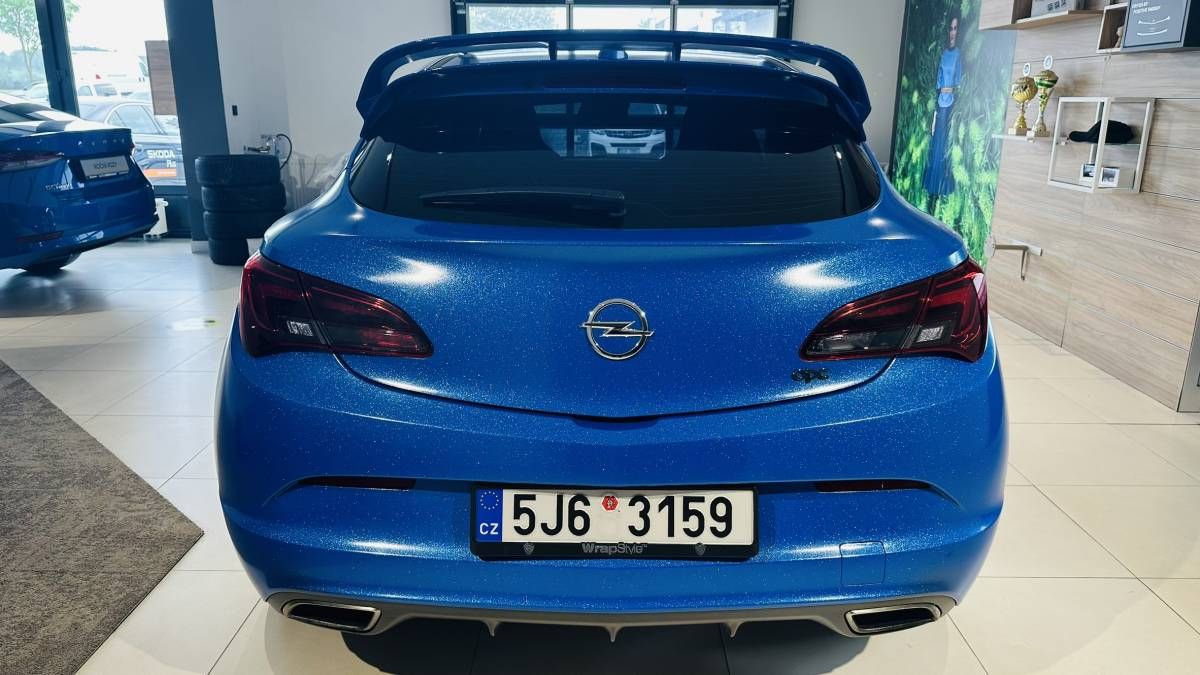 Opel Astra, GTC 3 door OPC B 20 NFT S/S 20 - fotka 5