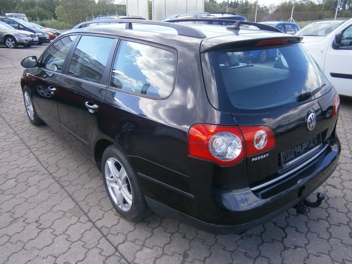 Volkswagen Passat, 1.6 FSi - fotka 5