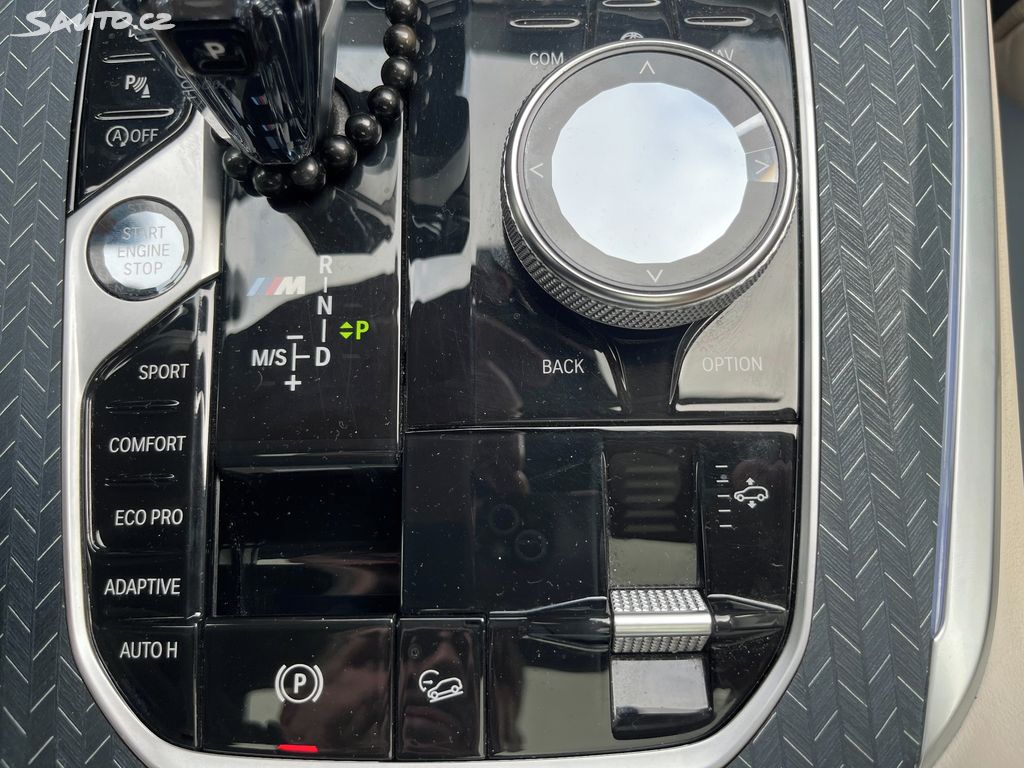 BMW X5, fotka 32