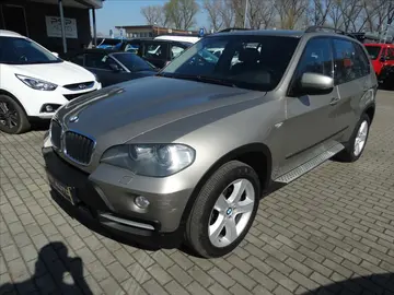 BMW X5, 3.0D xDRIVE ČR 1.MAJ CEBIA TOP