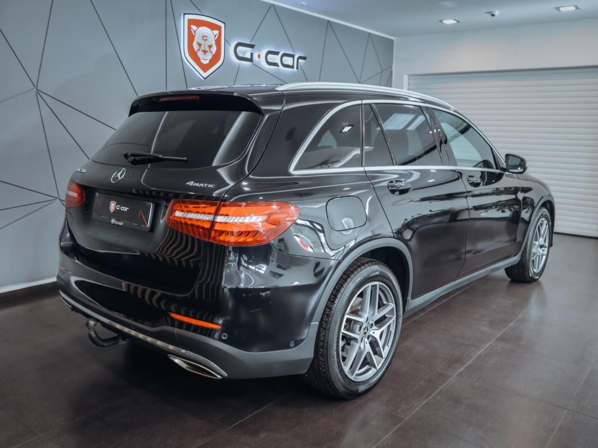 Mercedes-Benz GLC, 250 4M AMG - fotka 6