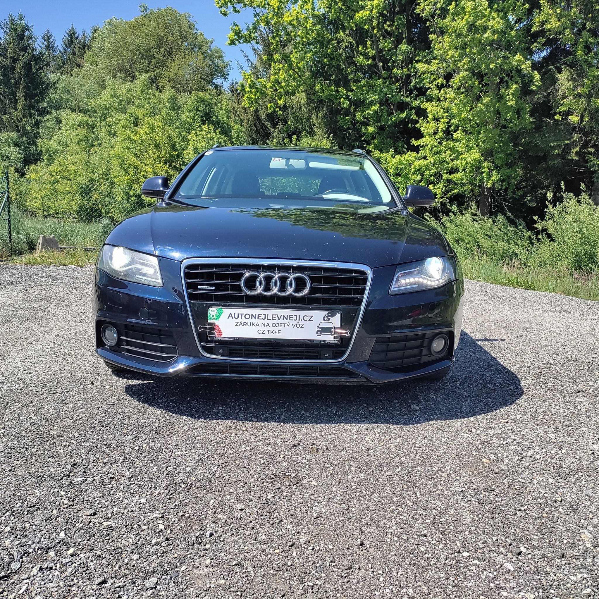 Audi A4, 3.0TDI,MANUÁL,4X4,KRÁSNÁ,1MAJ - fotka 2