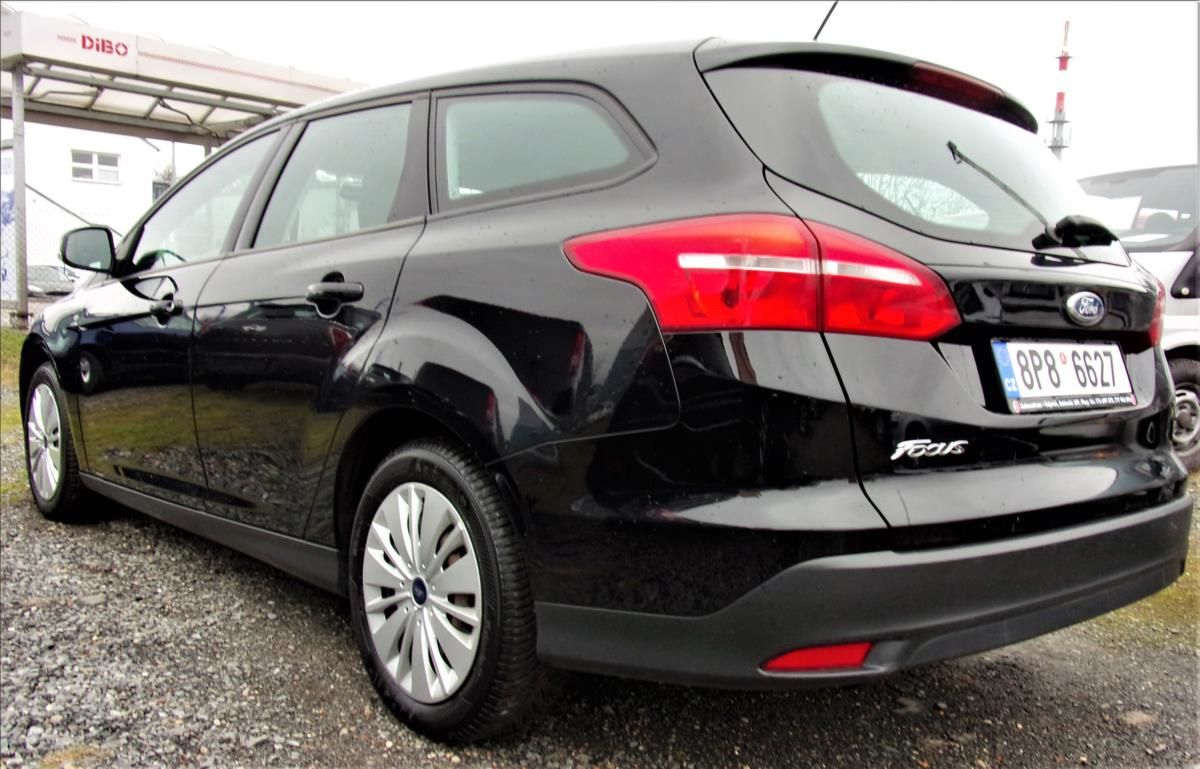 Ford Focus, 1,6   i TREND PŮVOD ČR SERVISK - fotka 6