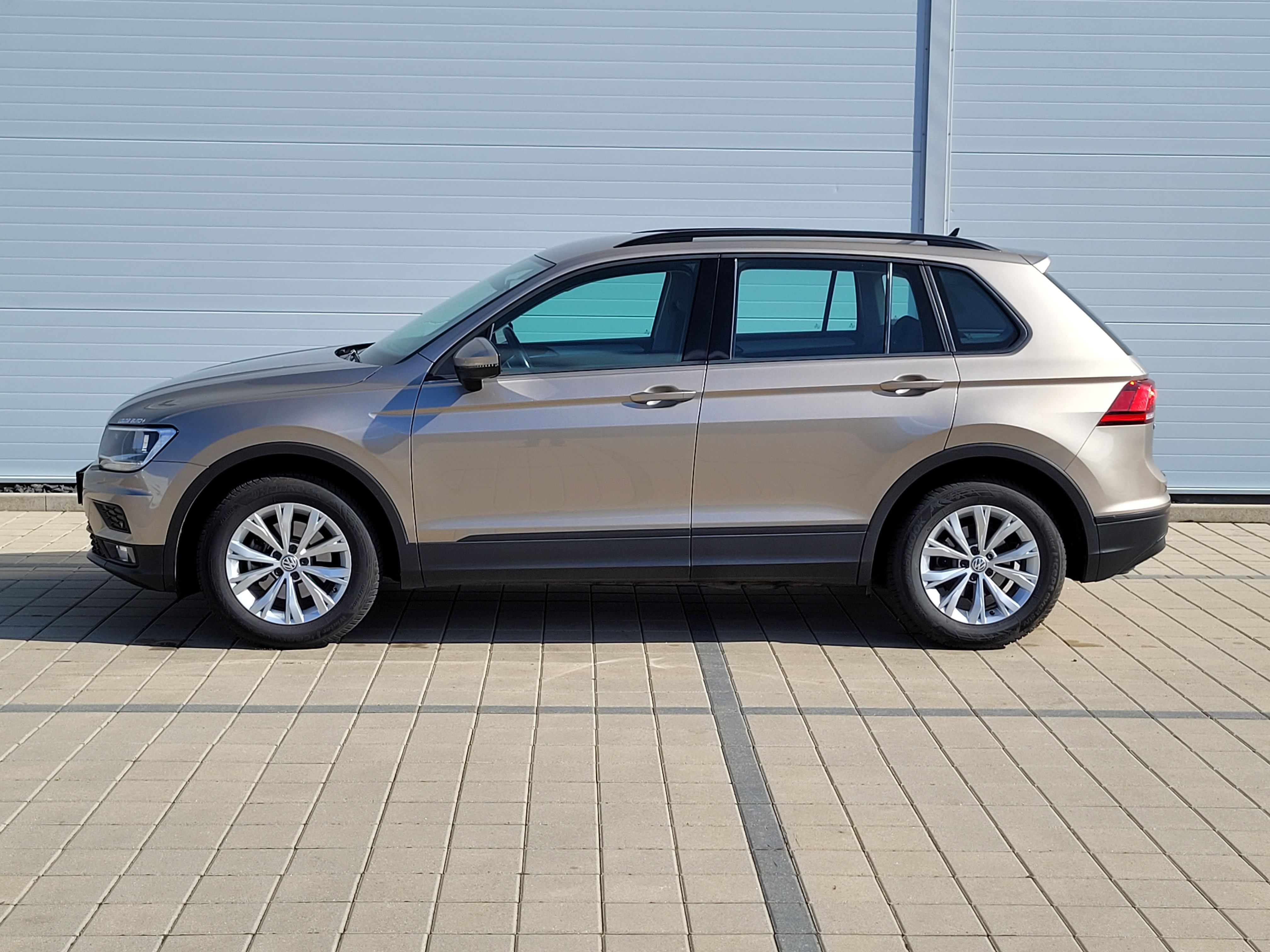 Volkswagen Tiguan, Trendline 1.4 TSI 92 kW - fotka 6