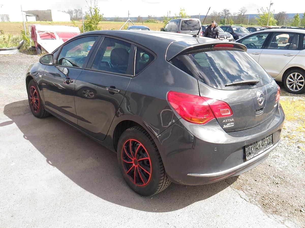 Opel Astra, 1,6CDTI,100KW,LED,NAVI,KLIMA - fotka 5