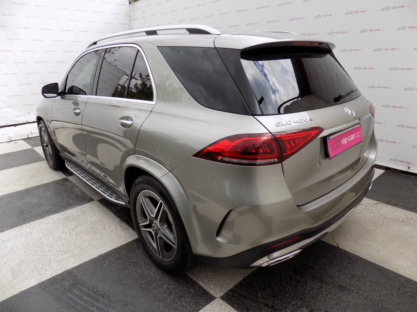 Mercedes-Benz GLE, 400d/AMG-Line/4-M/Full-Led/ - fotka 3