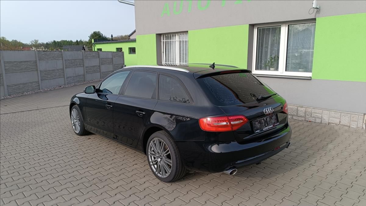 Audi A4, 3,0  TDi Prav.Servis,150Kw - fotka 5