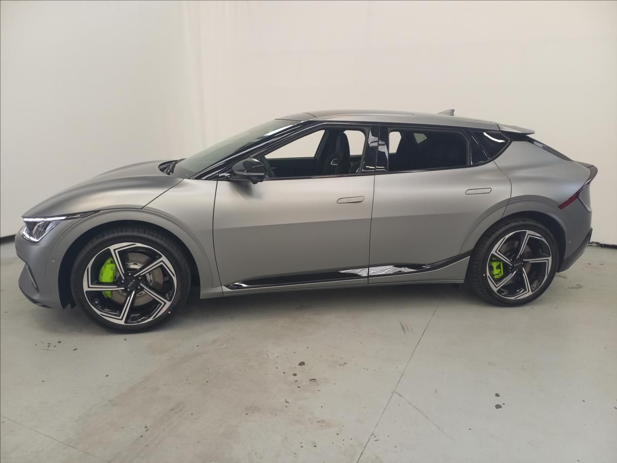 Kia EV6, GT 4x4  430 KW - fotka 2