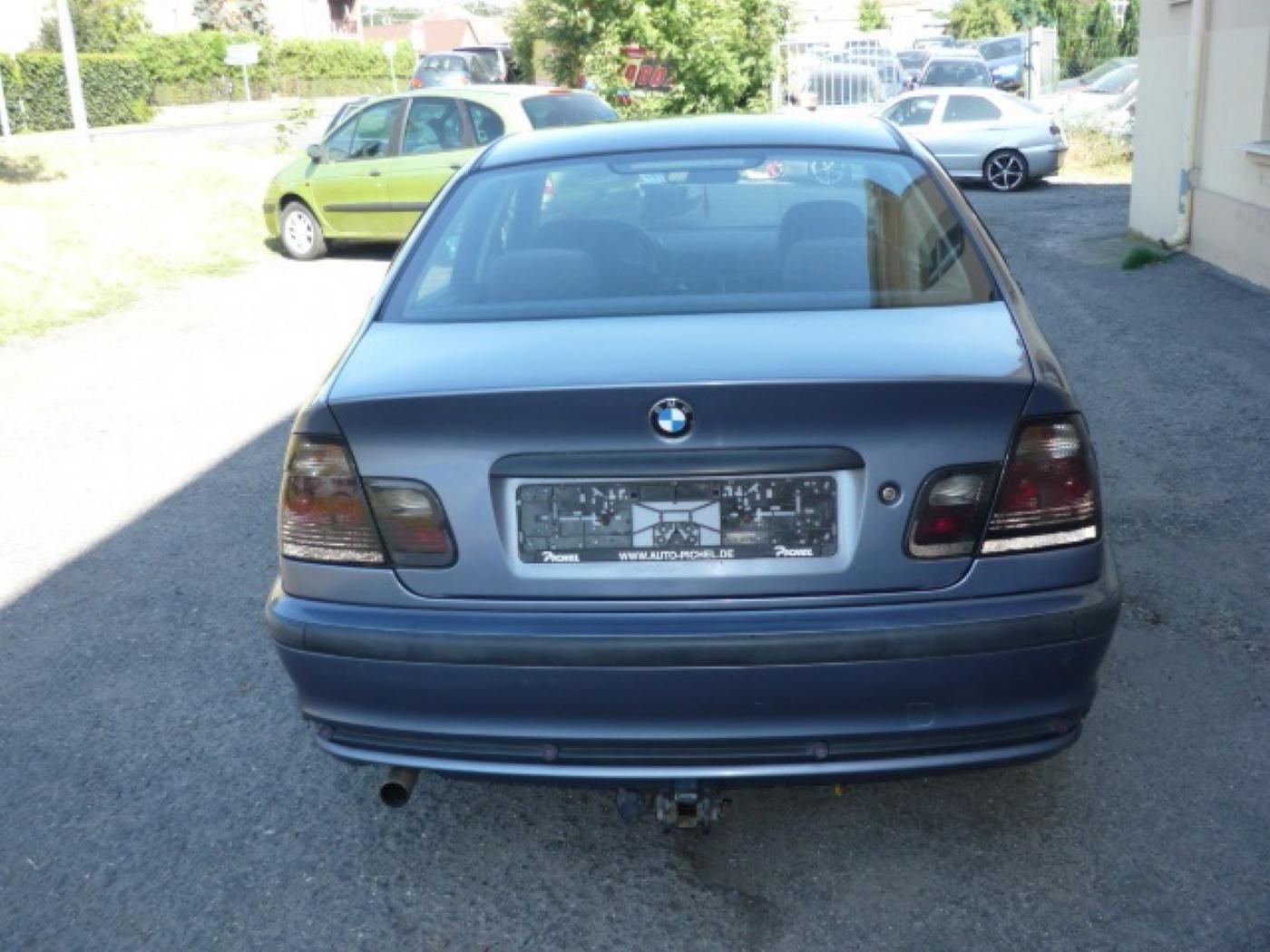 BMW Řada 3, 318i.Klima.Závěs.Ex.stav - fotka 5