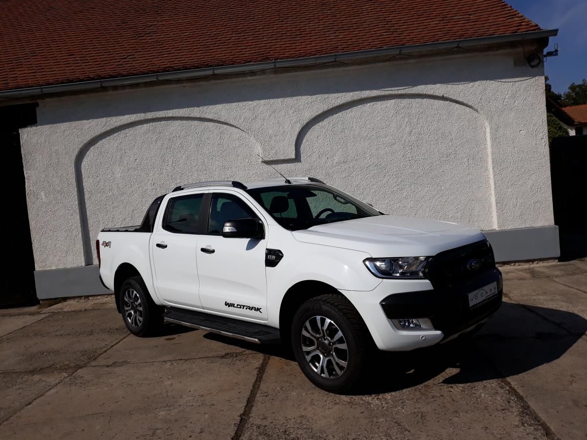 Ford Ranger, 3.2TDCI AUTO KAMERA ACC ROLETA