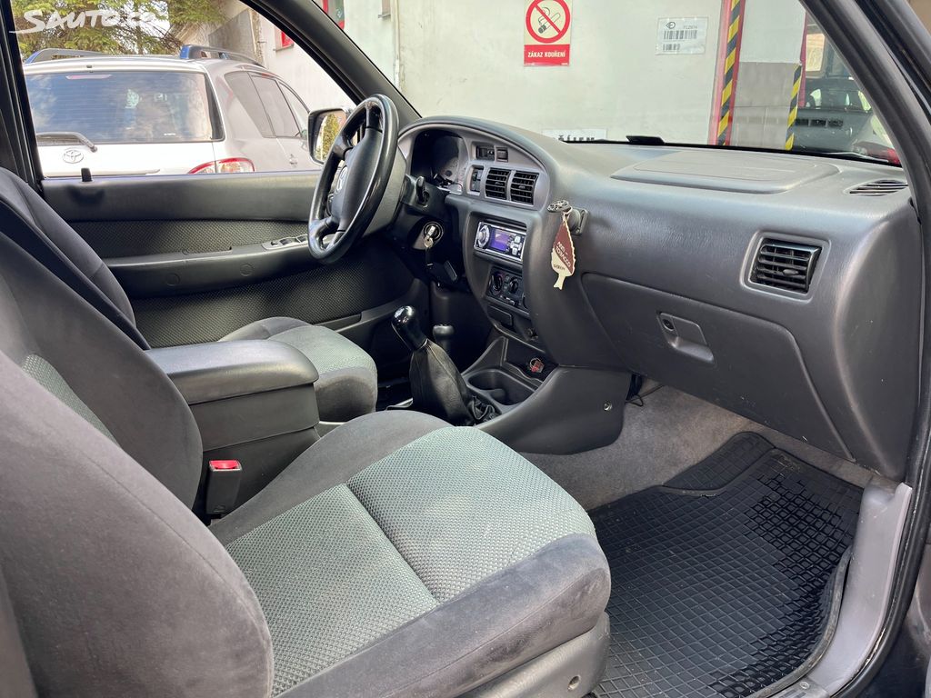 Mazda BT-50, fotka 16