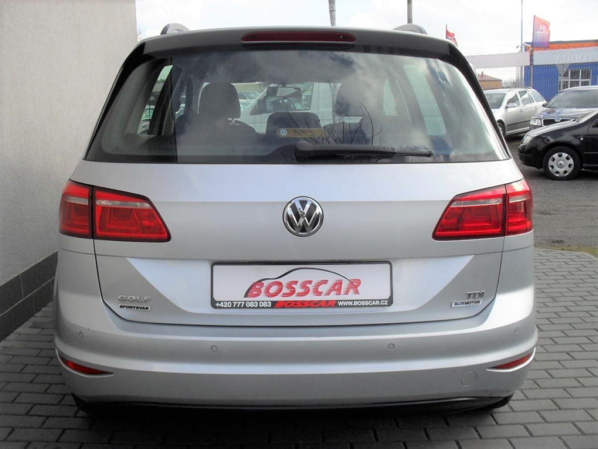 Volkswagen Golf Sportsvan, 1,6 TDI Tempomat ALU kola PDC - fotka 4