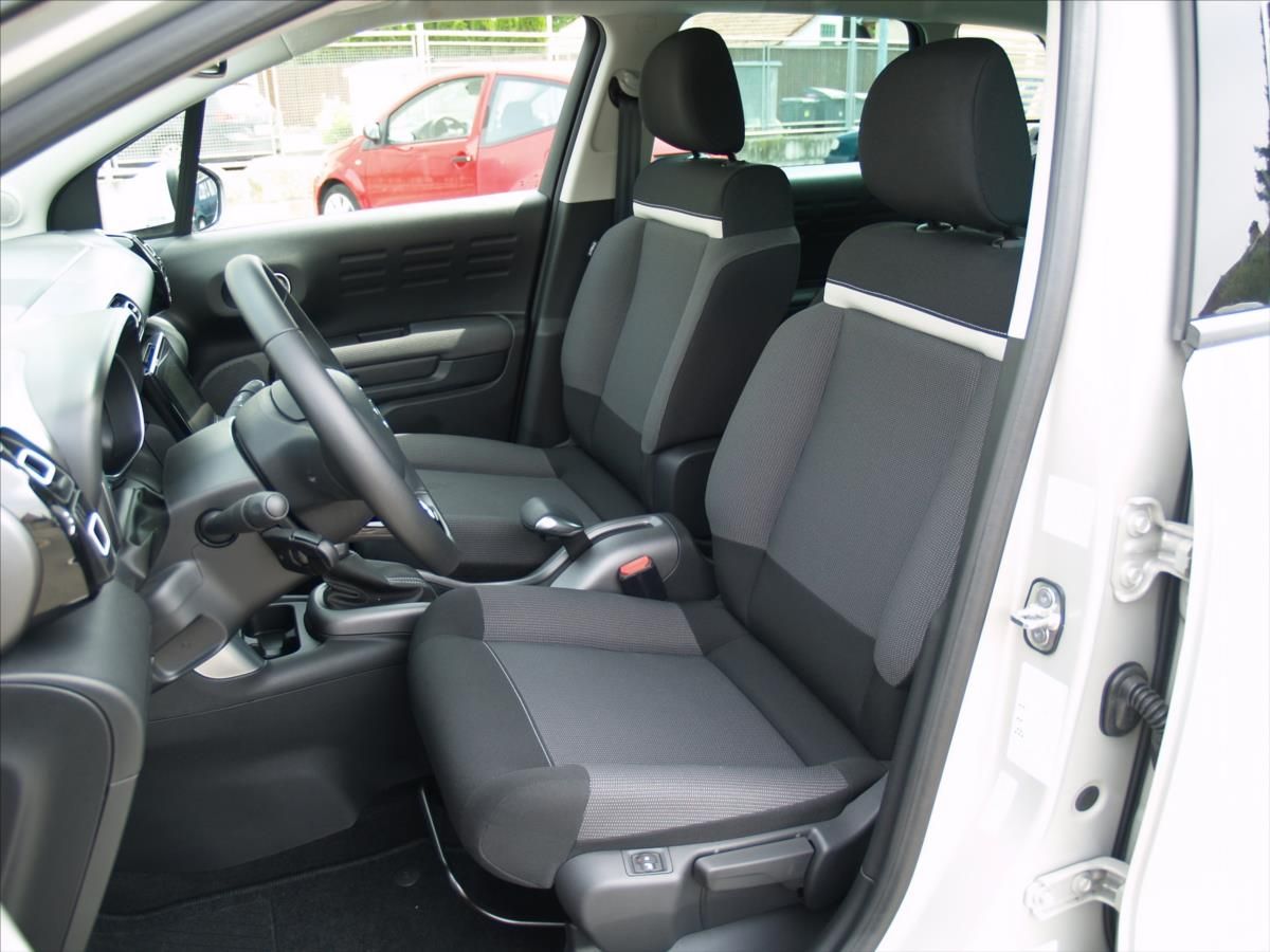 Citroën C3 Aircross, Shine 1,5BHDi 120 EAT6 - fotka 5