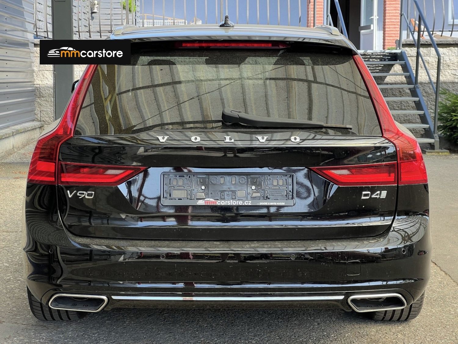 Volvo V90, D4,140kW,INSCRIPTION,KŮŽE - fotka 6