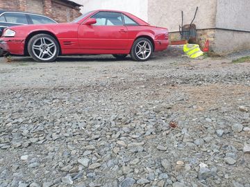 500 na opravu nebo na n.d.1998