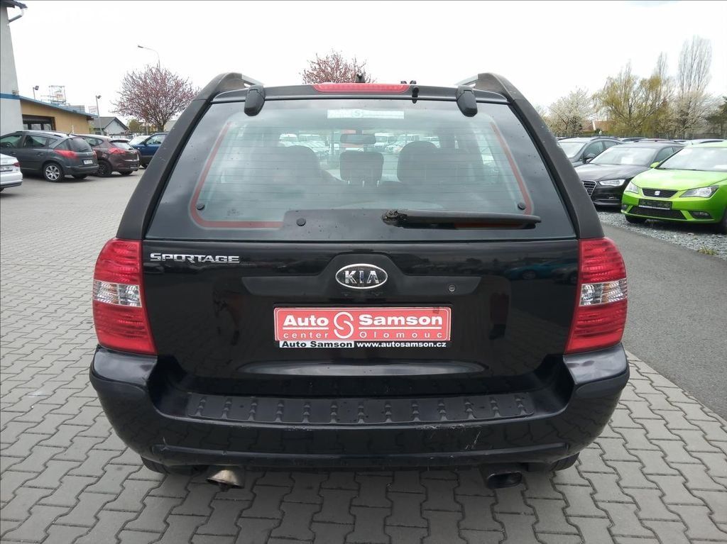 Kia Sportage, 2,0 CRDi 82kW 4WD AUTOMAT - fotka 6