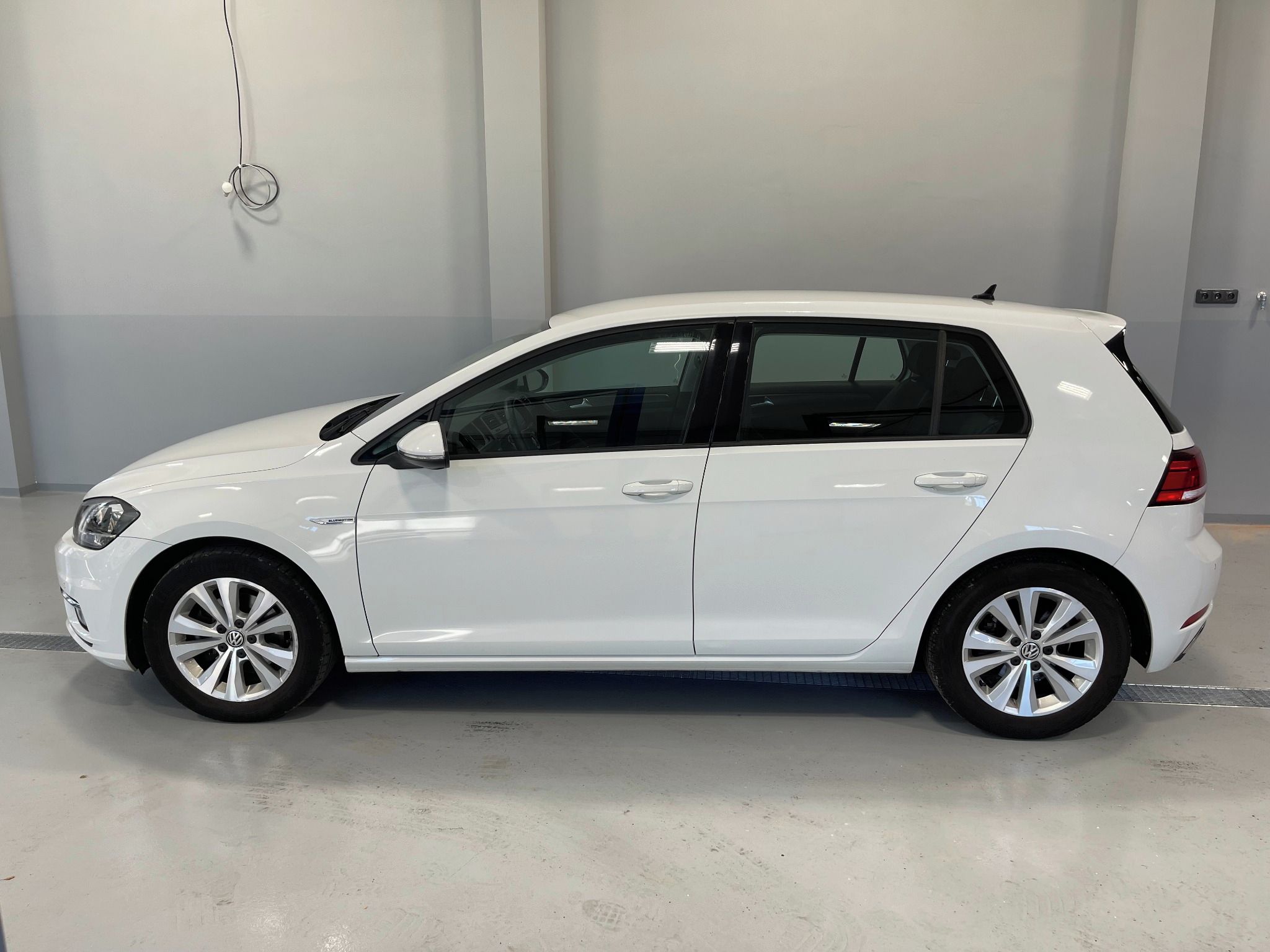 Volkswagen Golf - fotka 3