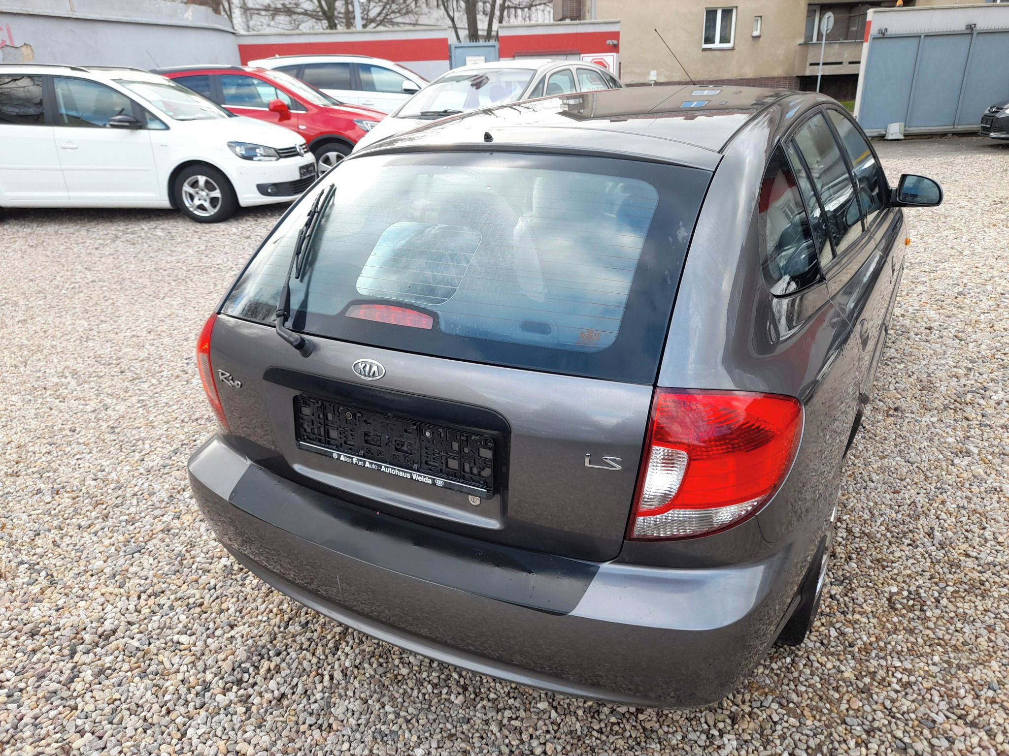 Kia Rio, 1.3i 60KW Kombi - fotka 6