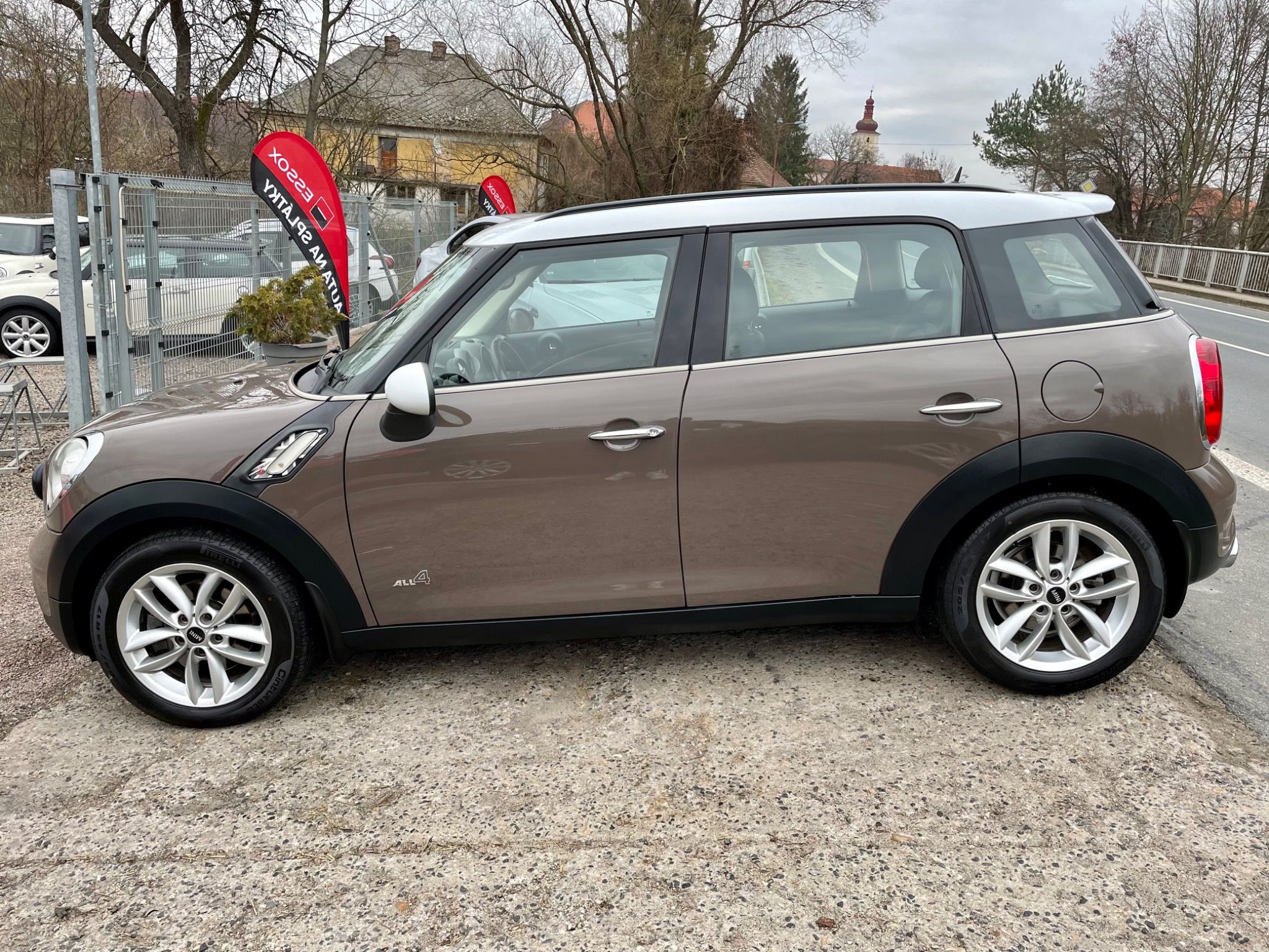Mini Countryman, 1.6i S 135kw 1.Maj 4x4 Kůže - fotka 6