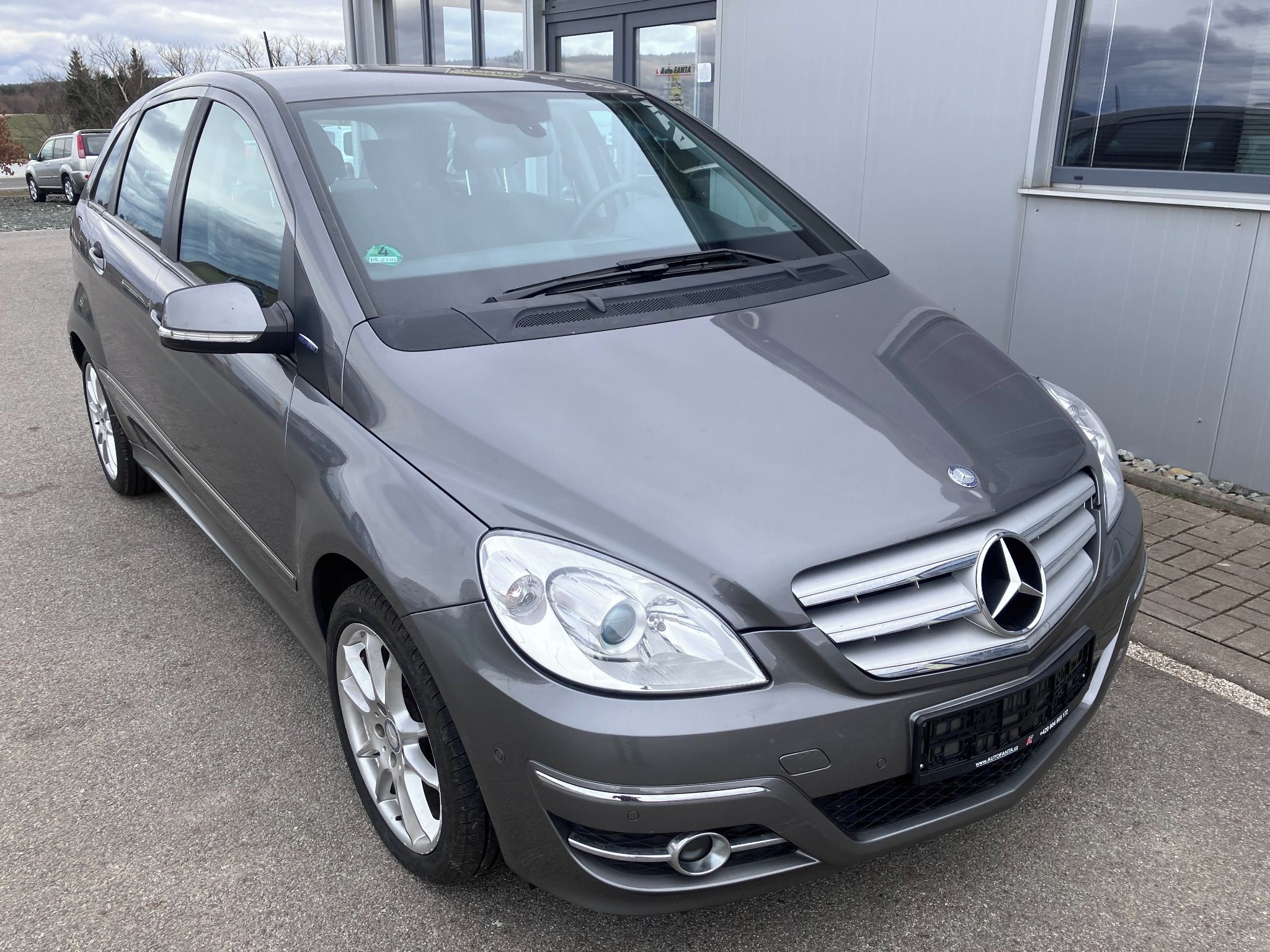 Mercedes-Benz Třídy B, B160 1,5i - fotka 2