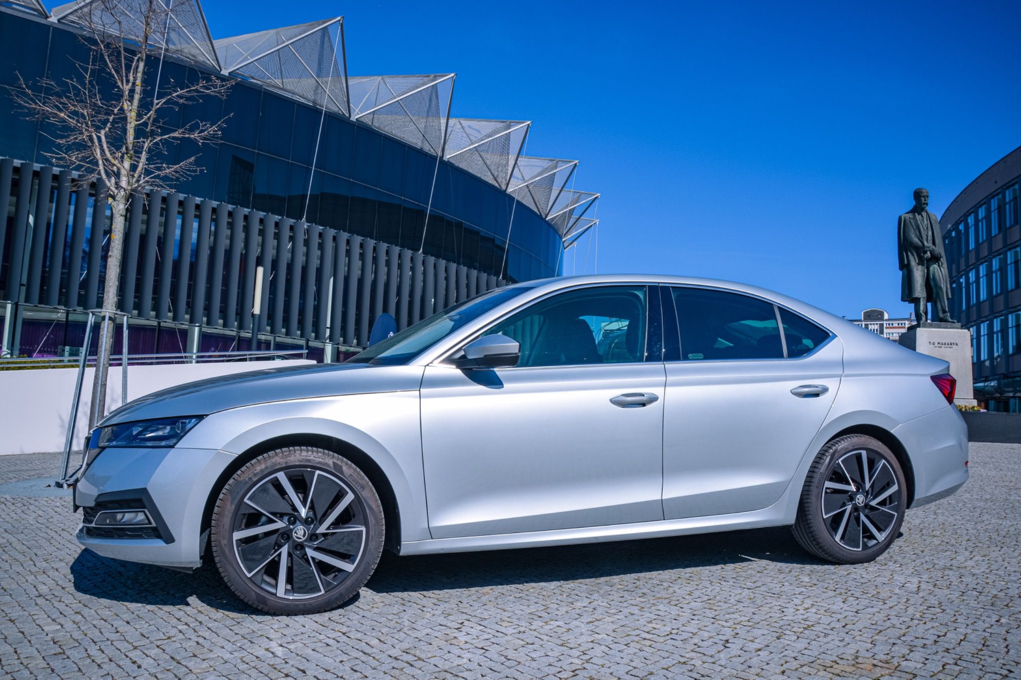 Škoda Octavia, Style Plus Navigace 18 kola ČR - fotka 4