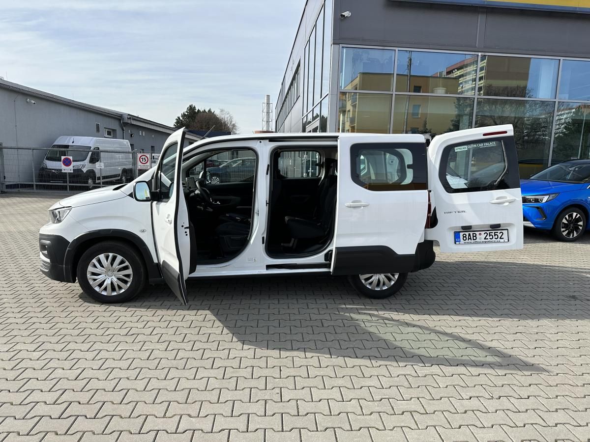 Peugeot Rifter, L1 Active 1.2T 81kw Čr 1maj - fotka 5