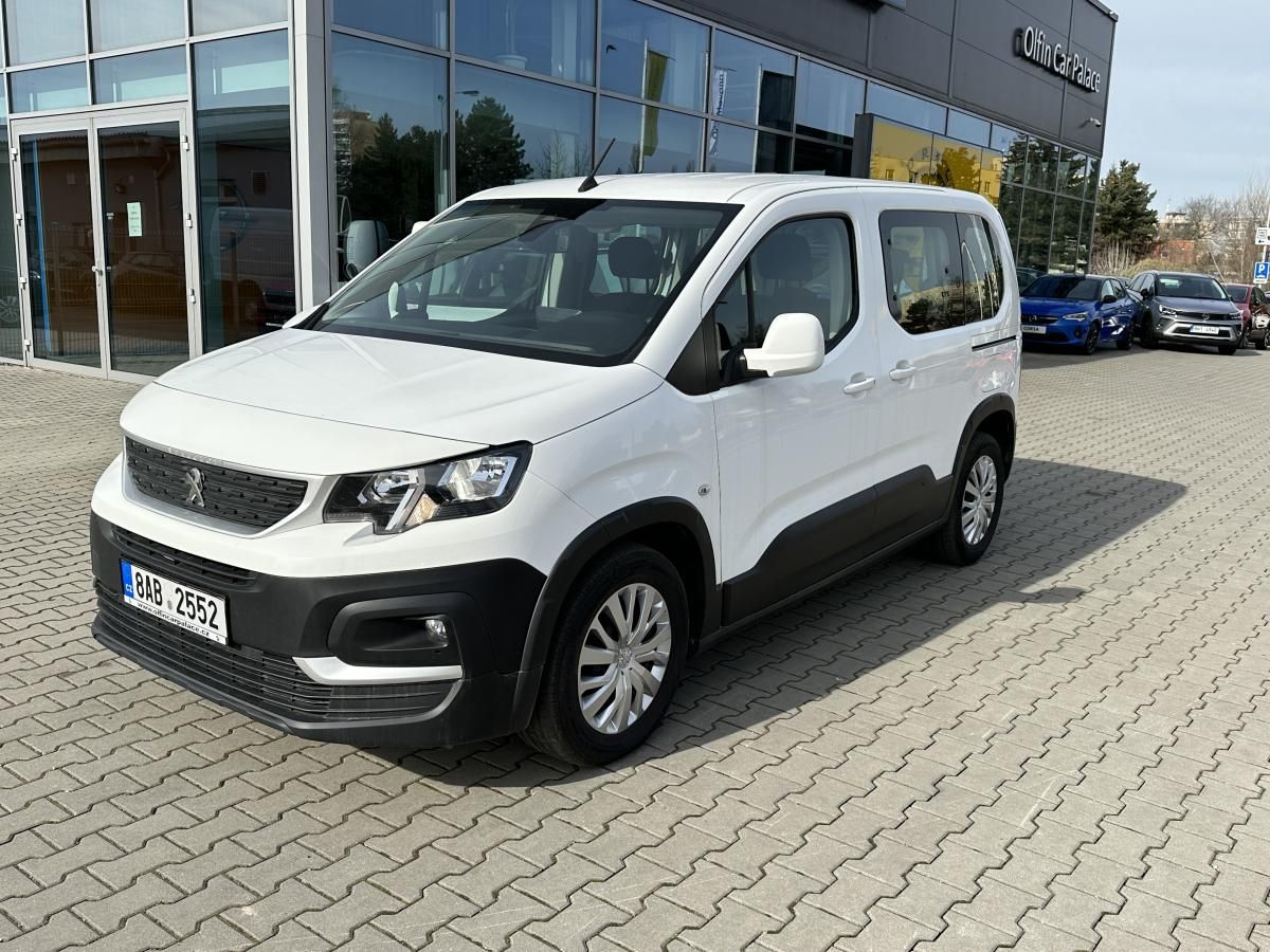 Peugeot Rifter, L1 Active 1.2T 81kw Čr 1maj - fotka 3