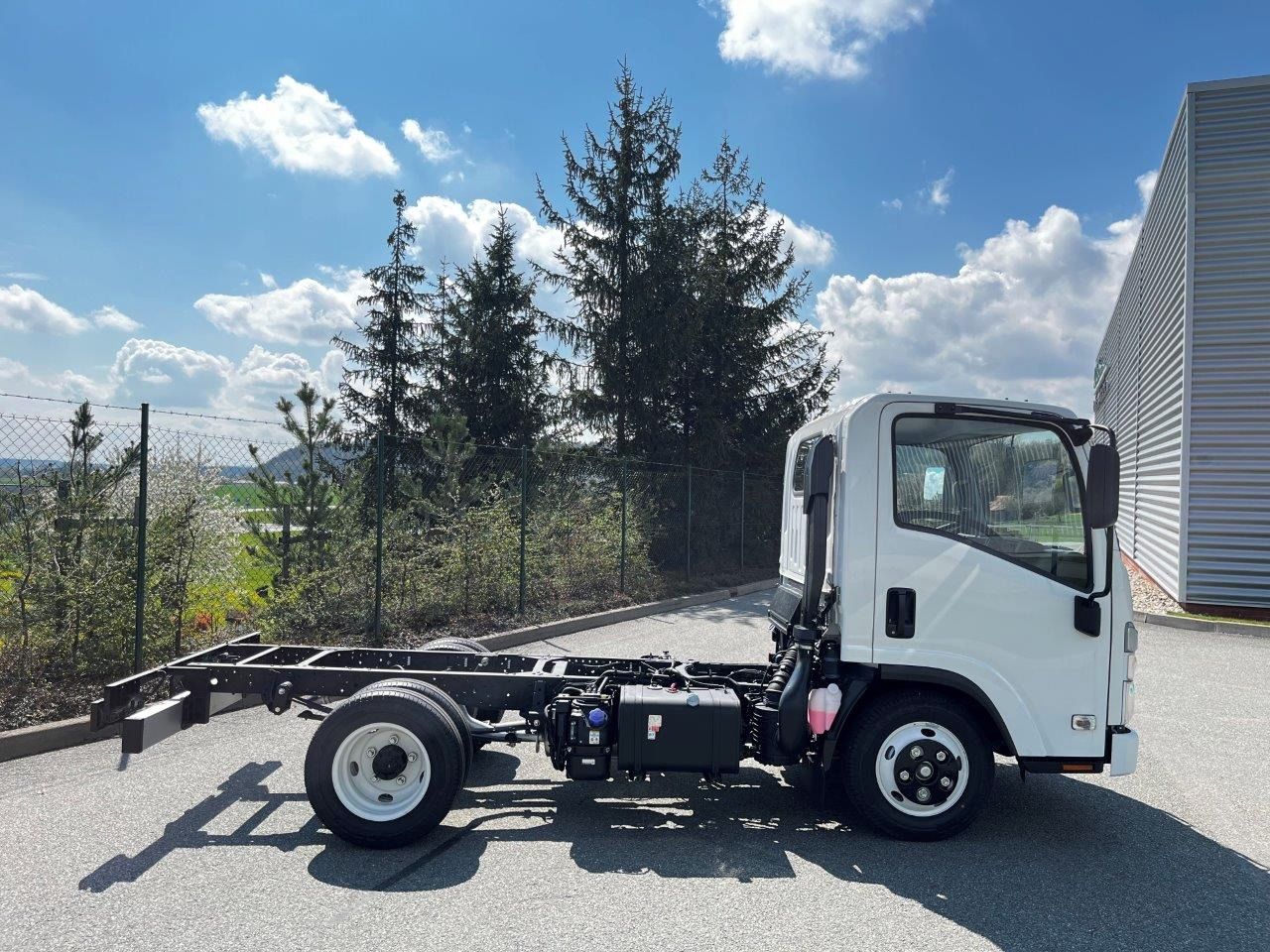 Isuzu, ISUZU M21 - fotka 3