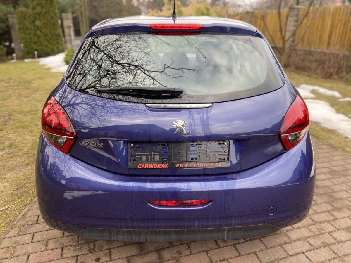Peugeot 208, 1,2i 50kw - fotka 6