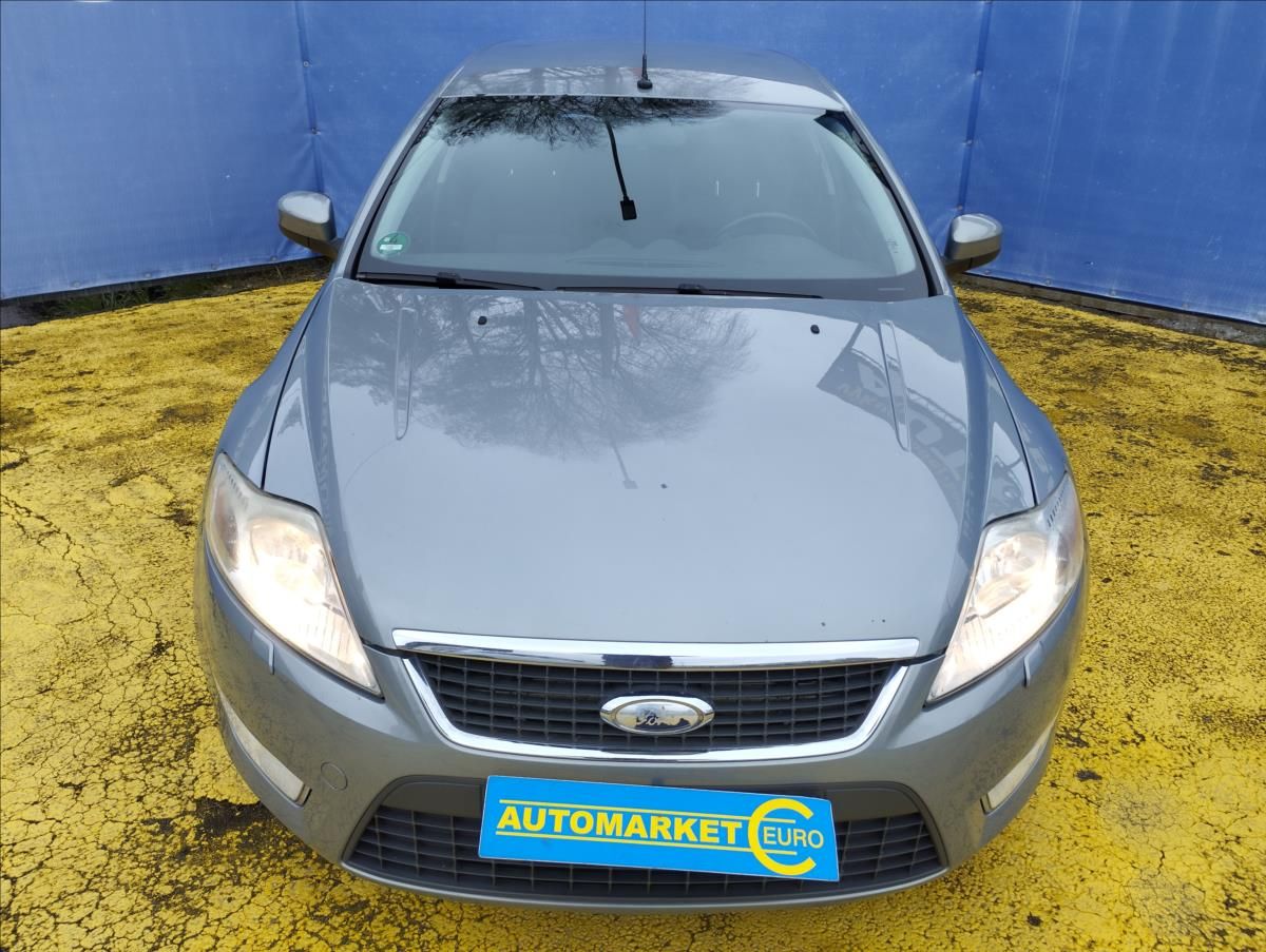 Ford Mondeo, 2,0 107KW - fotka 2