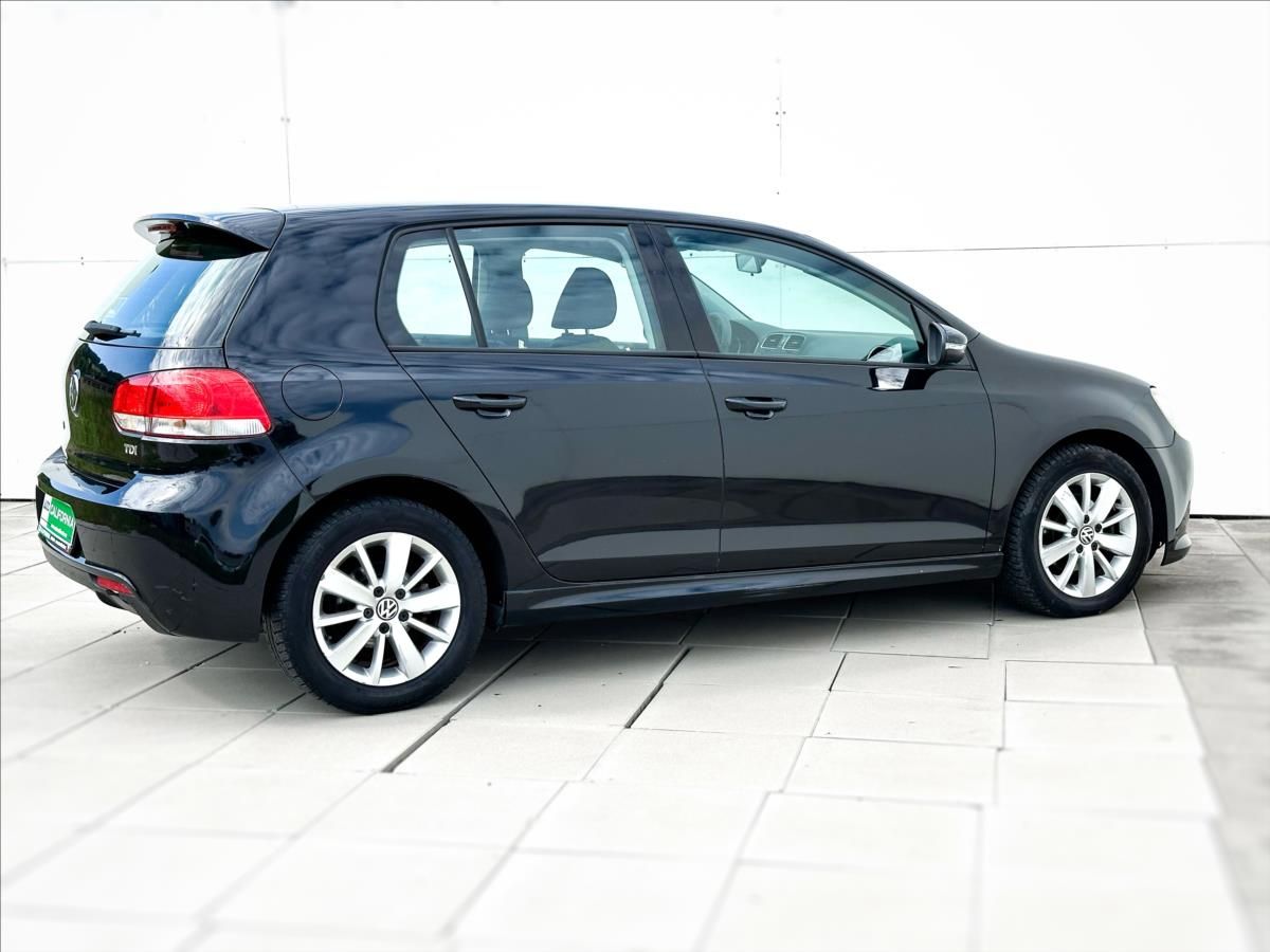 Volkswagen Golf, 1,6 TDi Klima,Alu,Serviska - fotka 6