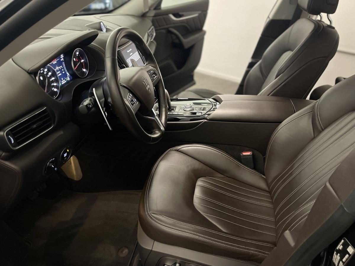 Maserati Levante, 3.0 V6,ZÁRUKA AKCE!! - fotka 3