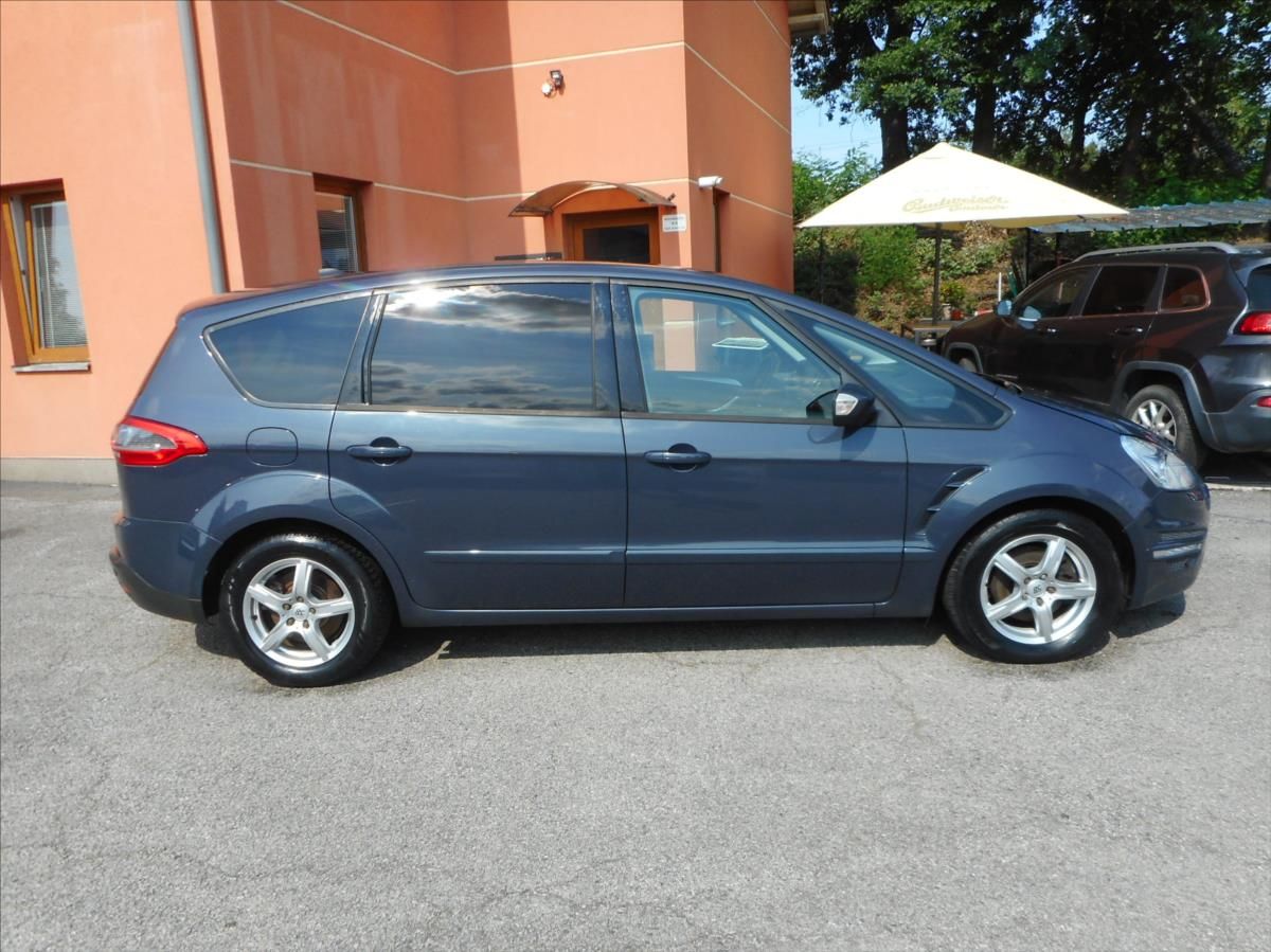Ford S-MAX, 2,0 TDCi Businees - fotka 4