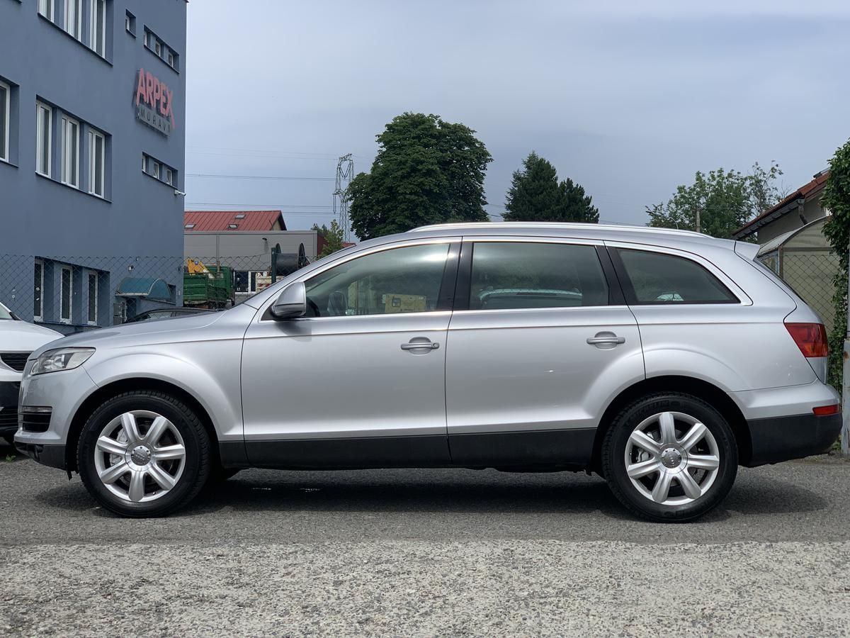 Audi Q7, 3.0TDi V6 QUATTRO AUTOMAT KŮŽE - fotka 4
