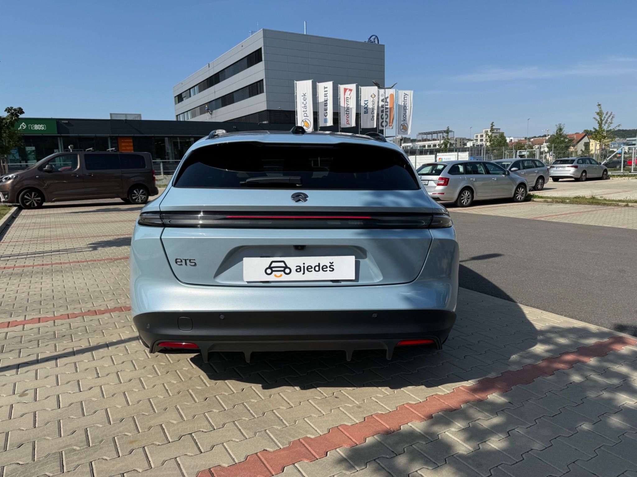 NIO ET5, Touring/100 kWh/DPH - fotka 4