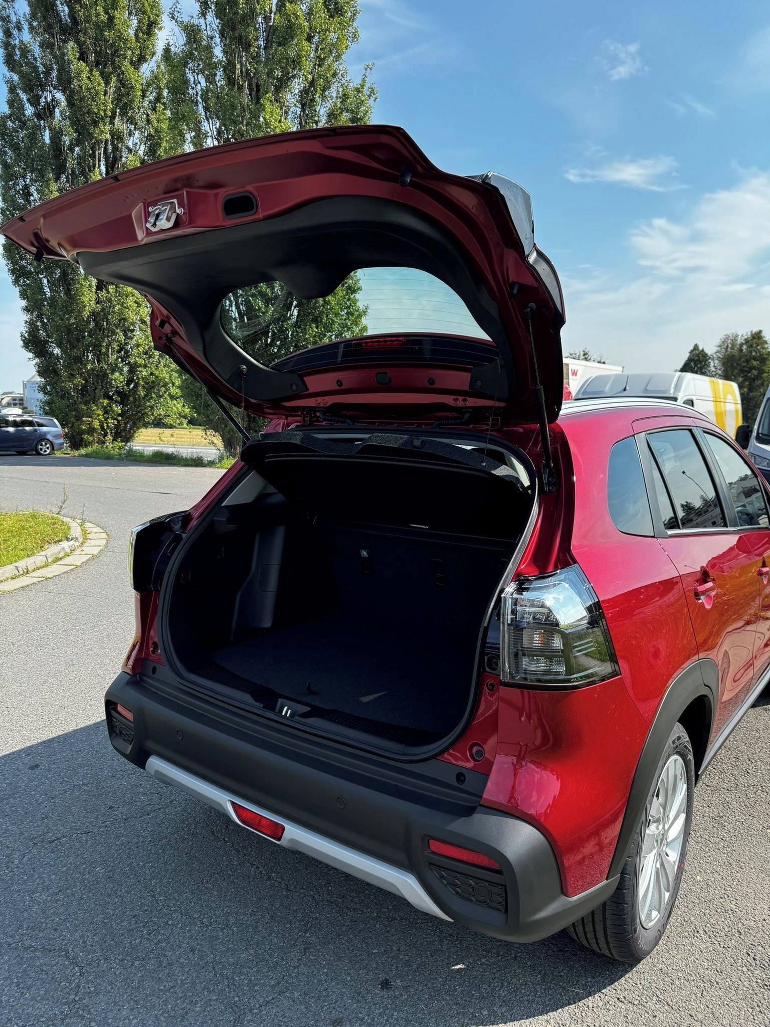 Suzuki S-Cross, 1,4 Premium BJ AllGrip Automat - fotka 6